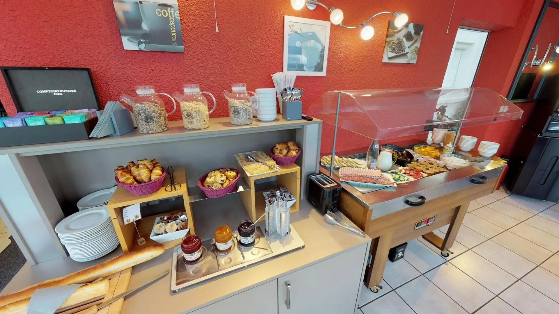 **  Hotel De France Contact-Hotel Evian-les-Bains France