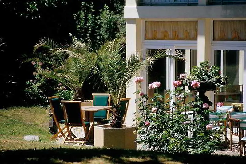 Hotel De France Contact-Hotel Evian-les-Bains
